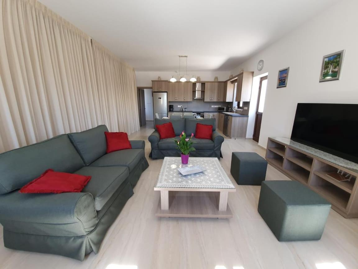 Villa Yermanina Geroskipou 외부 사진